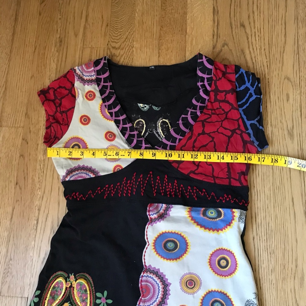 Beautiful knit dress from the Netherlands with an Asian vibe - Picture 10 of 12
